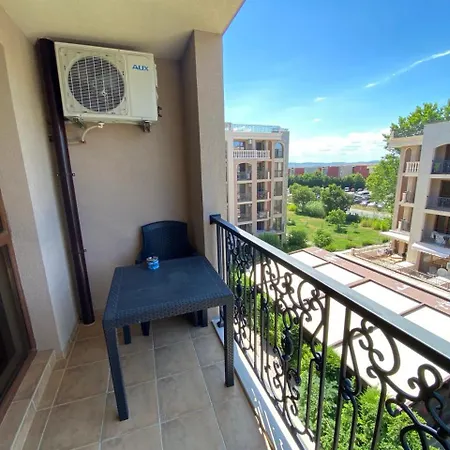 Apartament каскадас луксозни нови студия Słoneczny Brzeg
